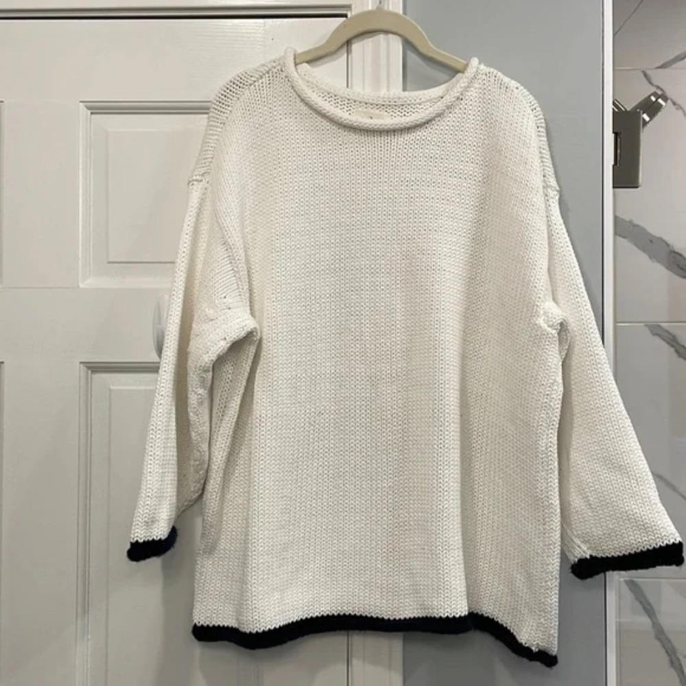 Lou & Grey White Rolled Neck 3/4 Sleeve Knit Sweater